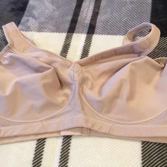 Glamorise Other - Size 44C bra no wires new